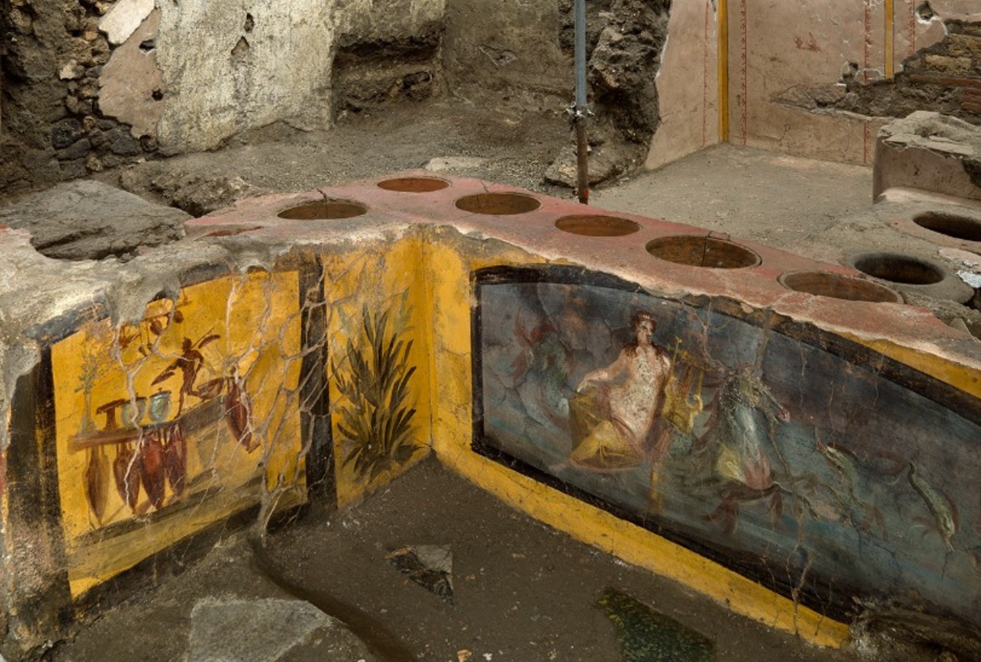 El termopolio de Pompeya podría ser el origen de la comida rápida y para llevar.